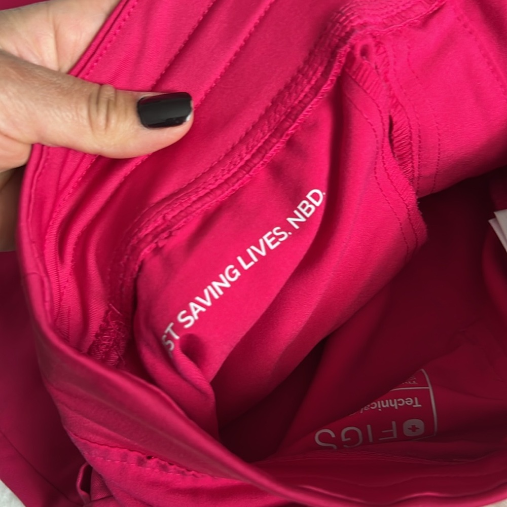 Figs Women's Pants in Bright Pink - Picture 4 of 7